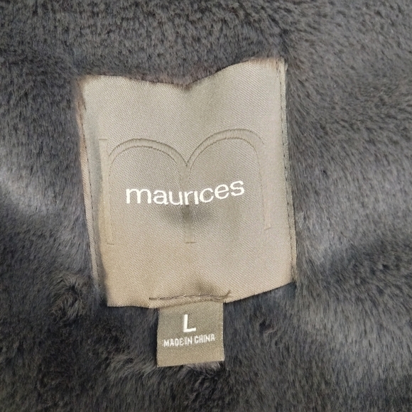 Maurices Womens Dark Gray Faux Suede Vest Shimmer Faux Fur Lining Snap Size L - Picture 8 of 9